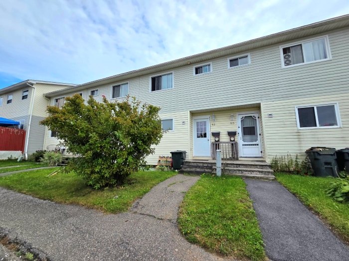 513 Highmeadow Drive - 1 property image