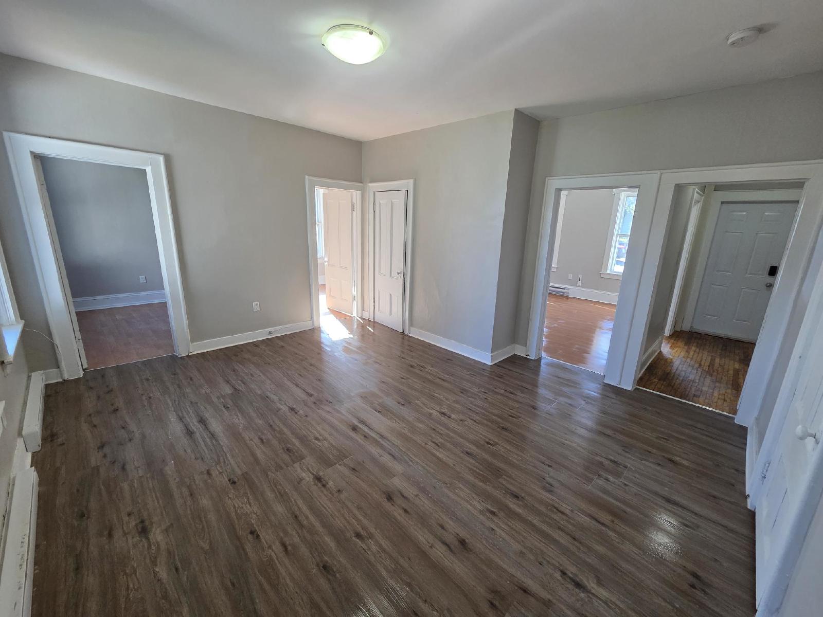 210 Duke Street West - 1 property image