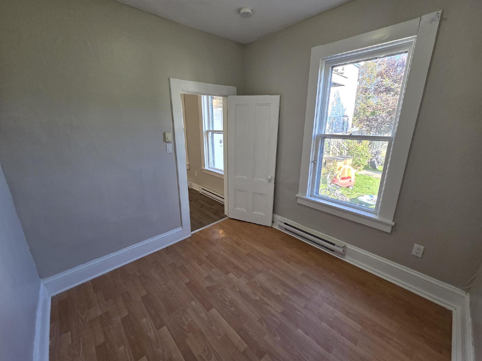 210 Duke Street West - 1 property image