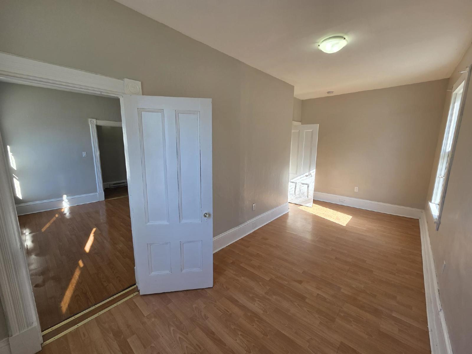 210 Duke Street West - 1 property image