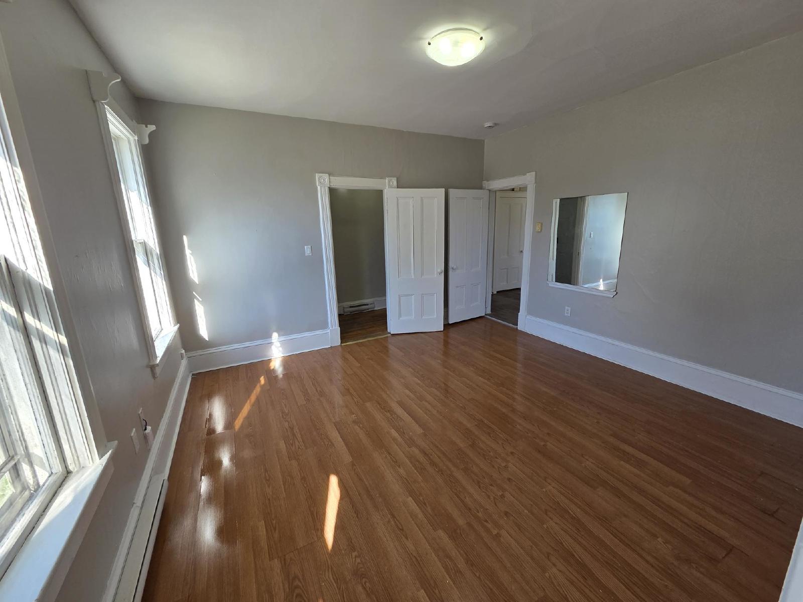 210 Duke Street West - 1 property image