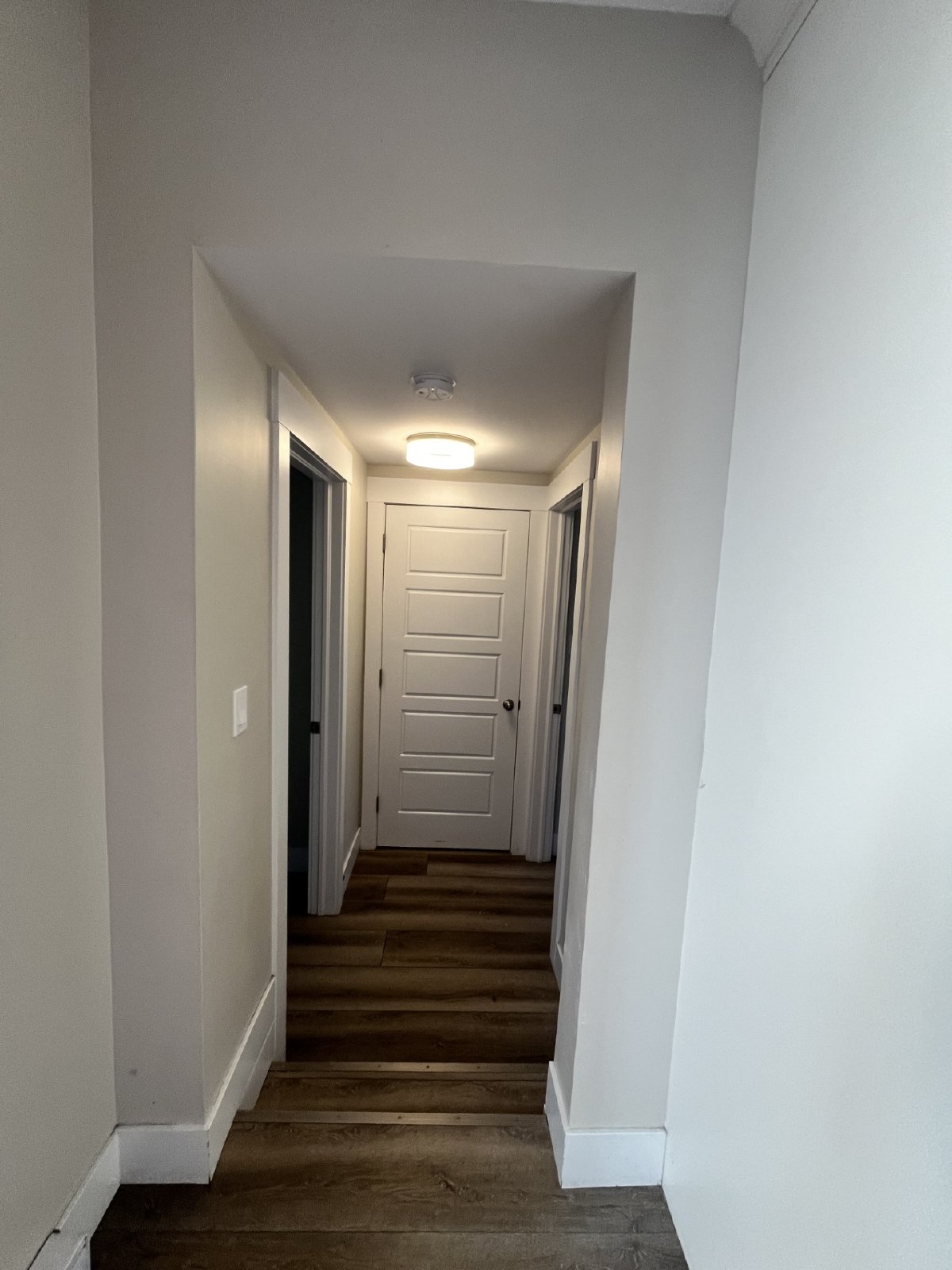 117 Elmwood Dr - 2- main level property image