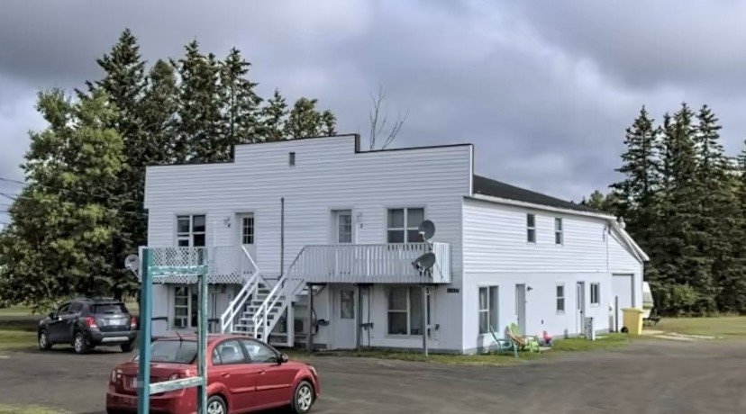 10437 Rue Principale. - 4 property image