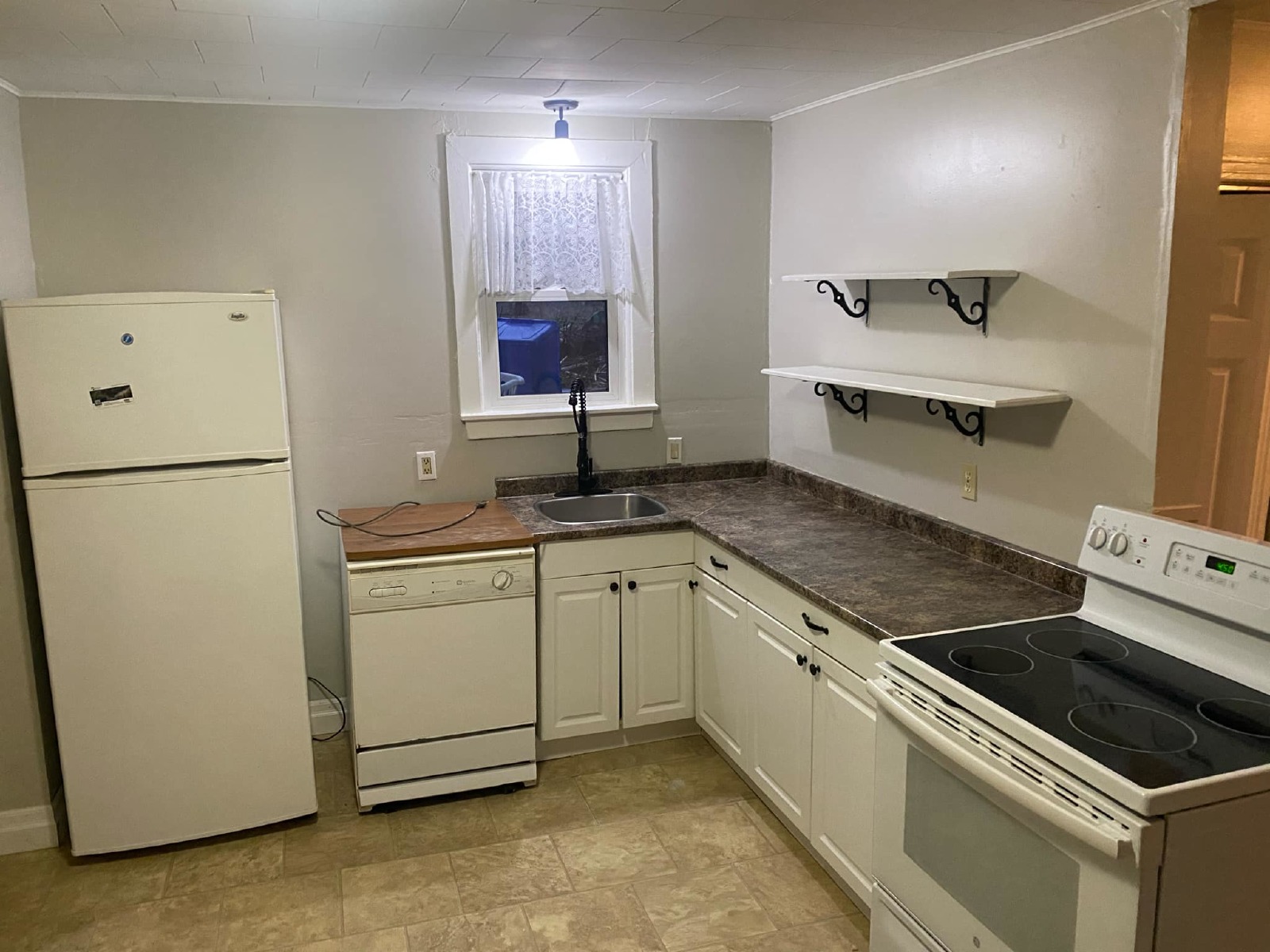 66 Pokiok RD - 1 (Lower) property image