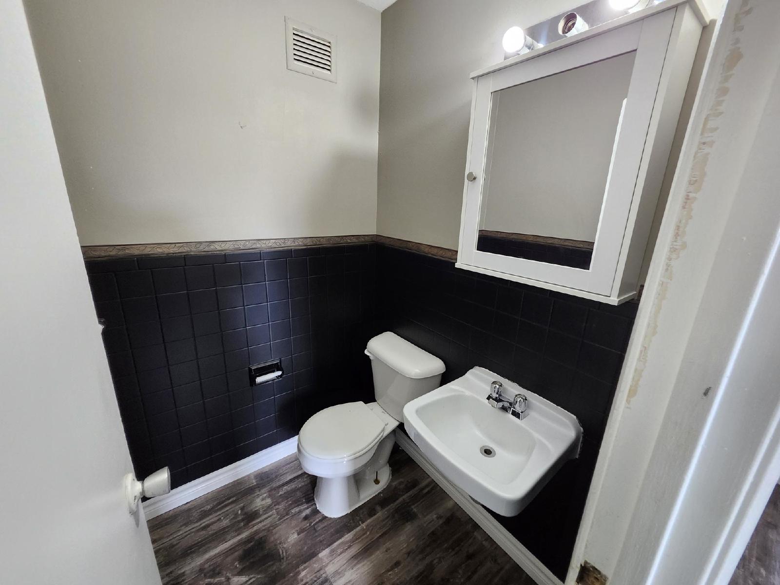 7 Roxbury Drive - 9 property image