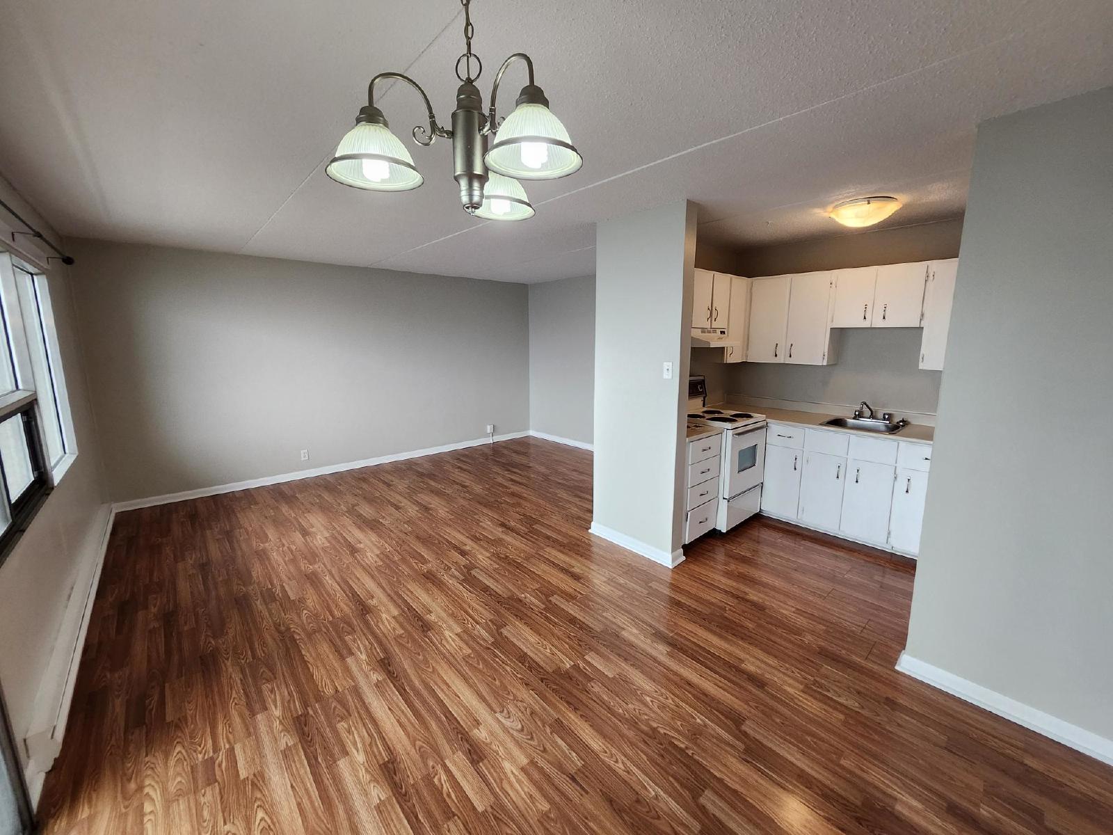 411 Ellerdale Street - 708 property image