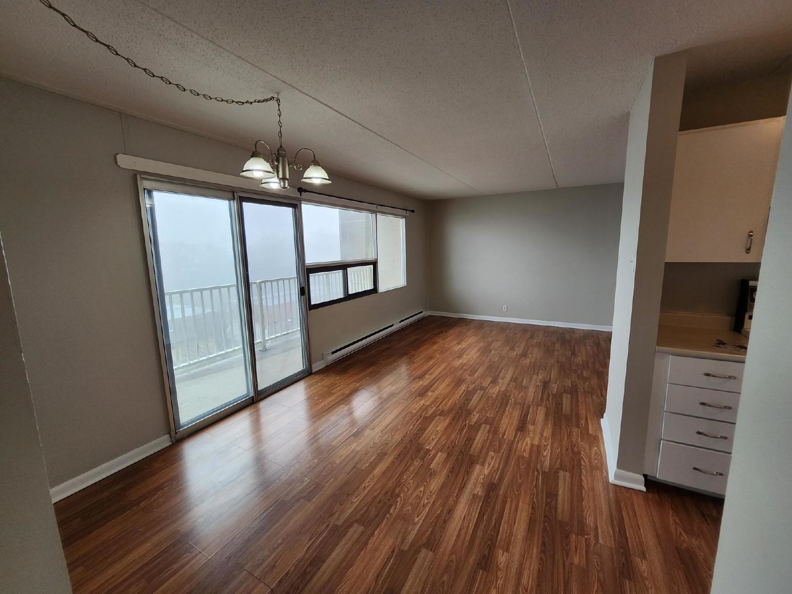 411 Ellerdale Street - 708 property image