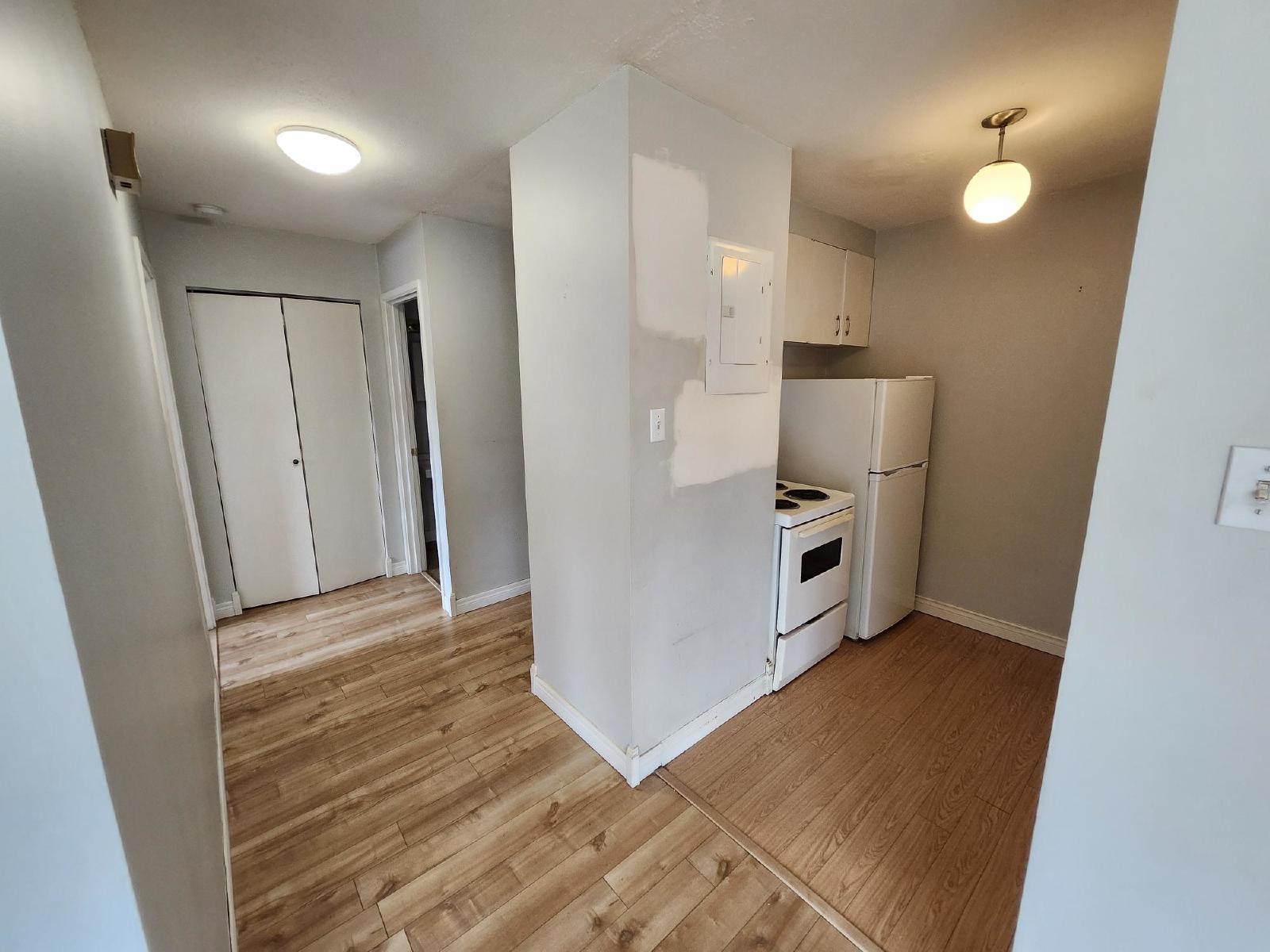 84-86 Dufferin Avenue - 84-4 property image