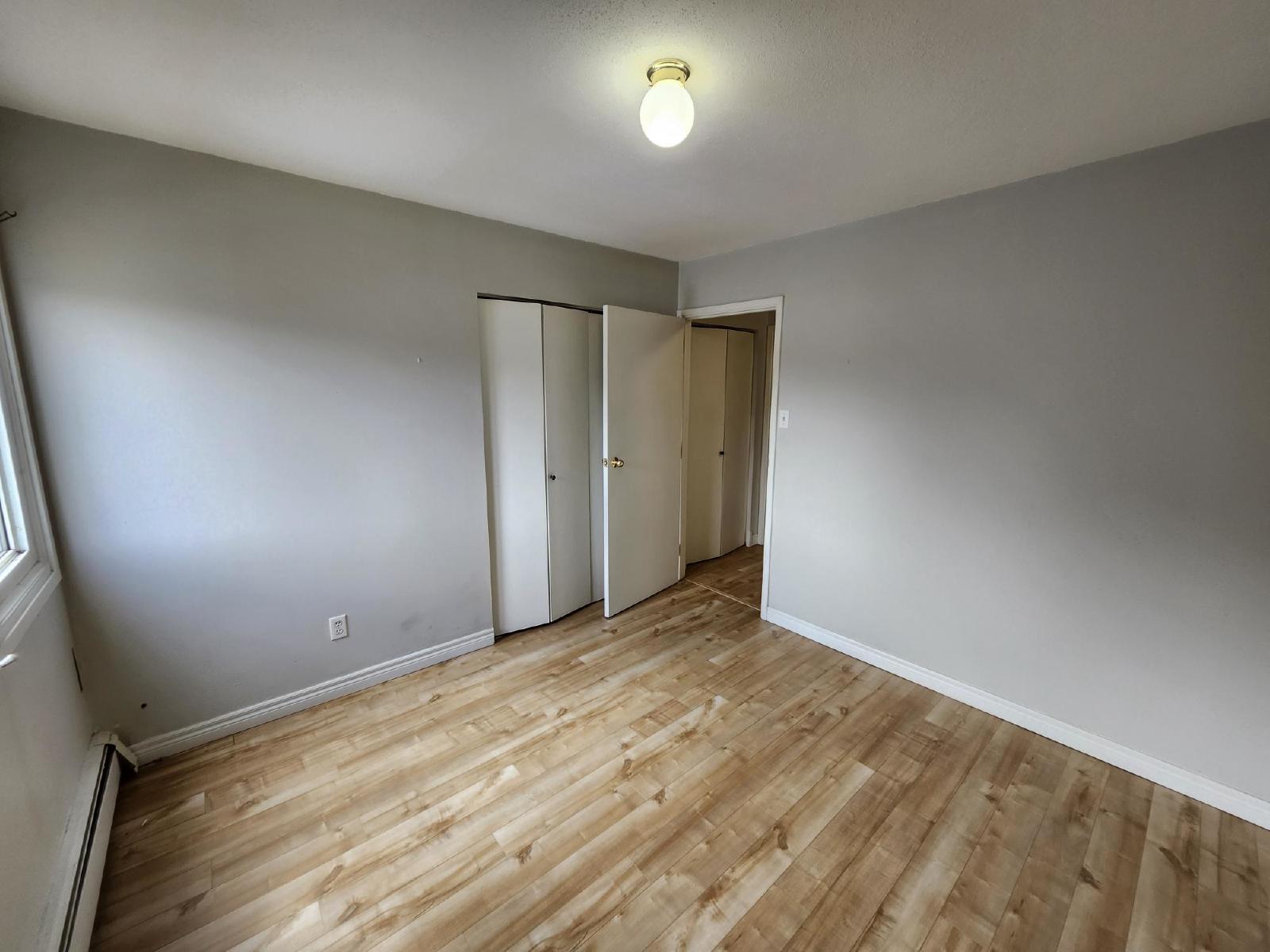 84-86 Dufferin Avenue - 84-4 property image