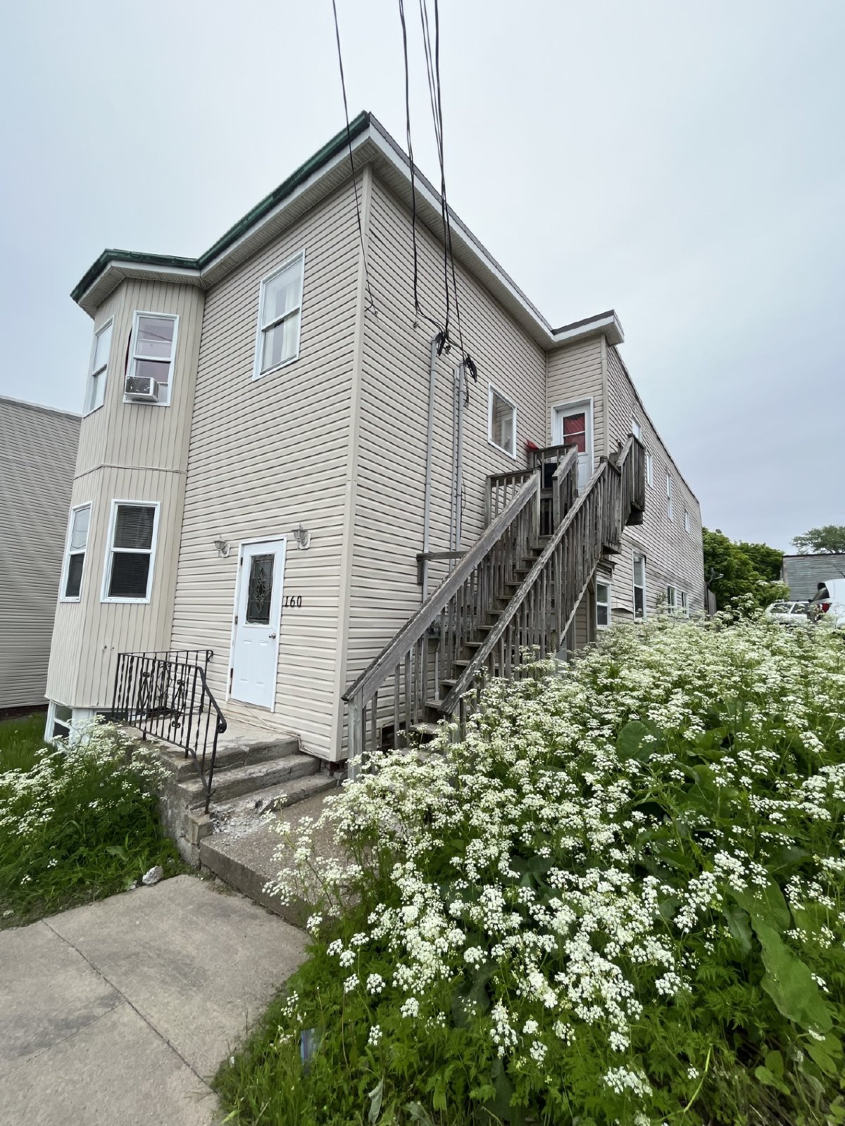 160 Charlotte Street West - 3 property image