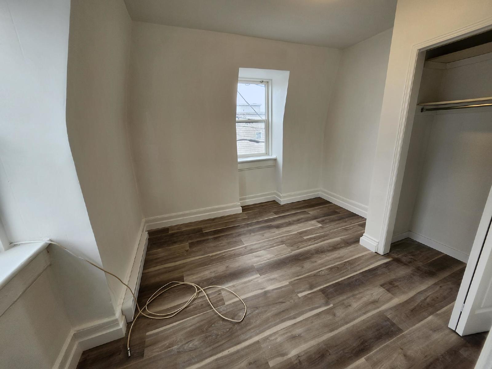 272-274 Duke Street West - 3 property image