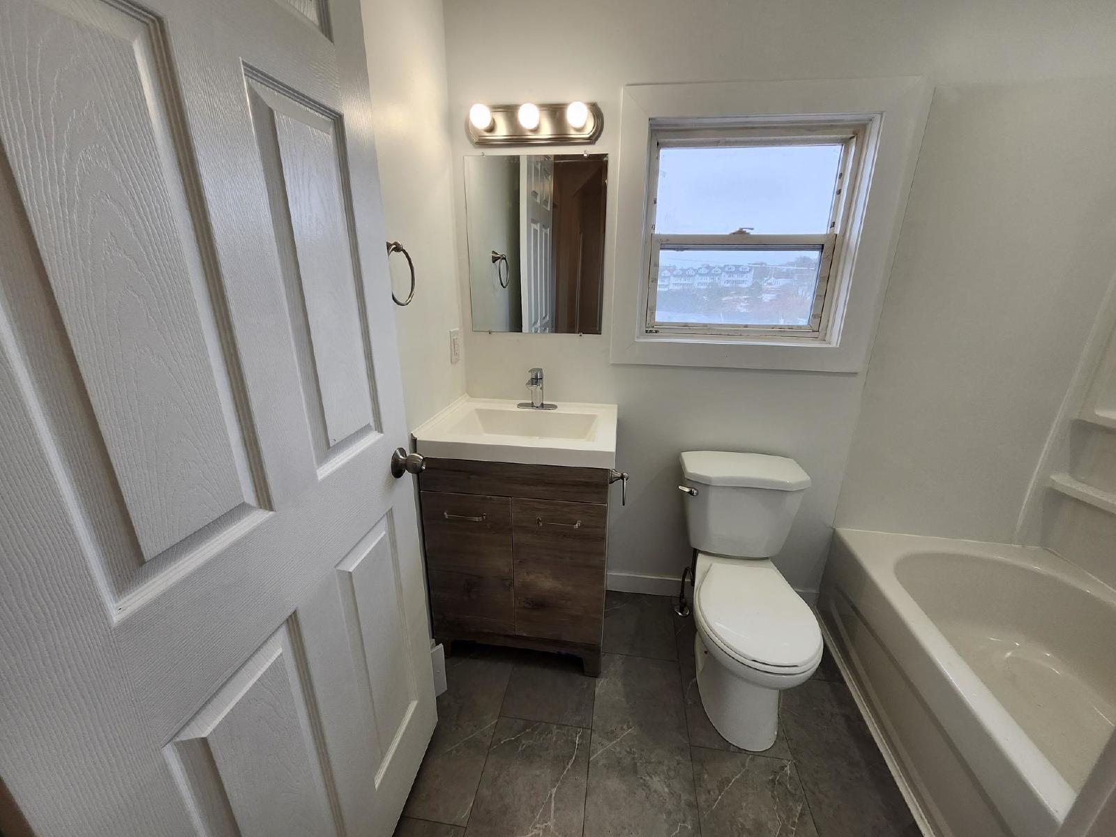 272-274 Duke Street West - 3 property image