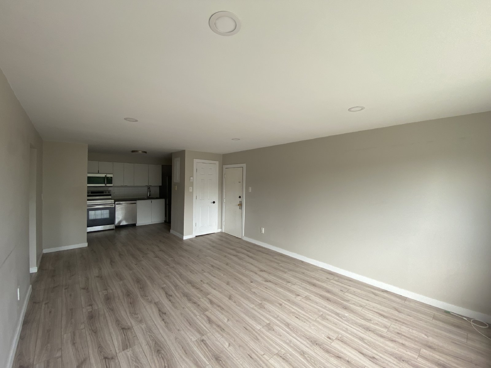 200 Spruce St - 10 property image