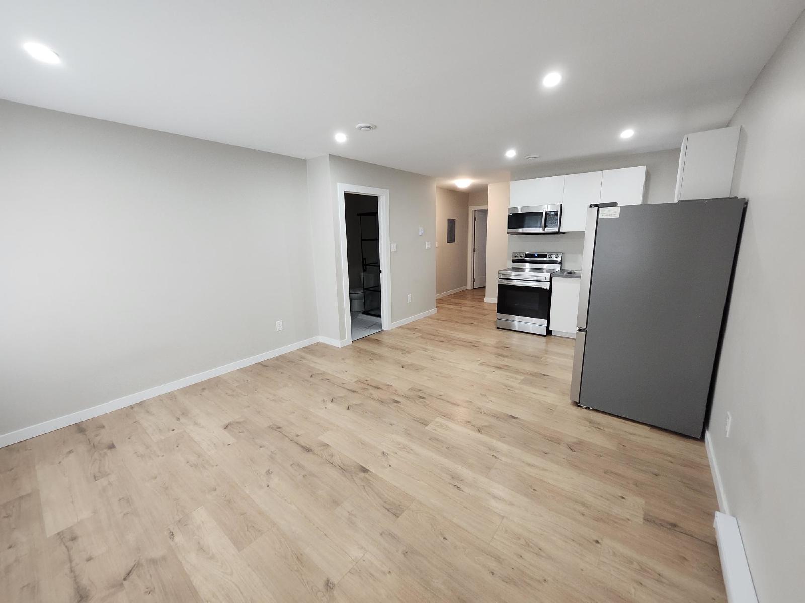 210 Canterbury Street / 15 Lower Cove Loop (NEW) - 3 property image