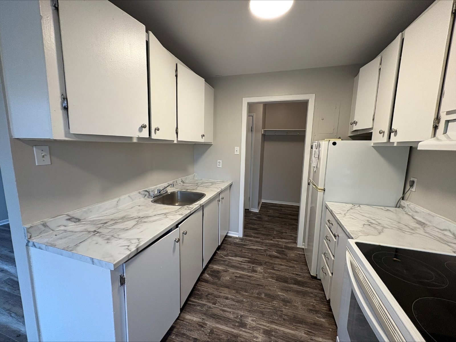 11 Reading Crescent - 6 property image