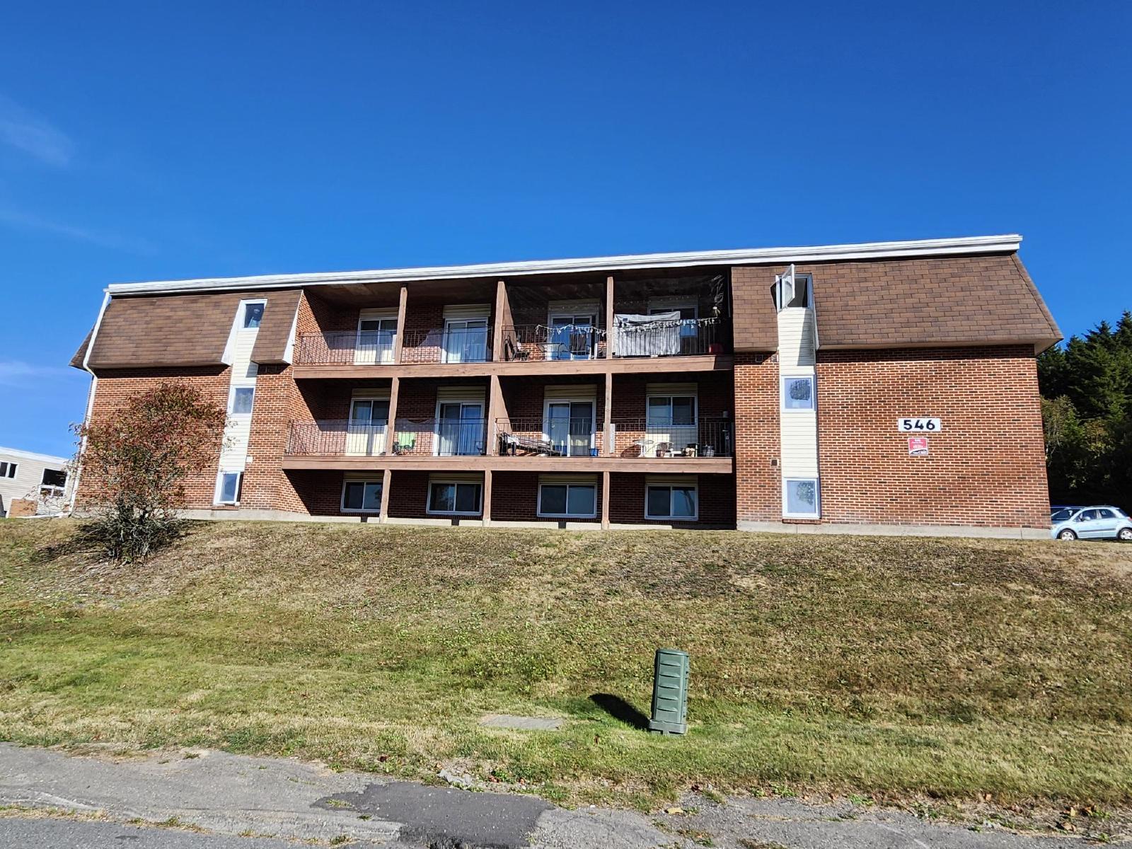 546 Martha Avenue - 18 property image