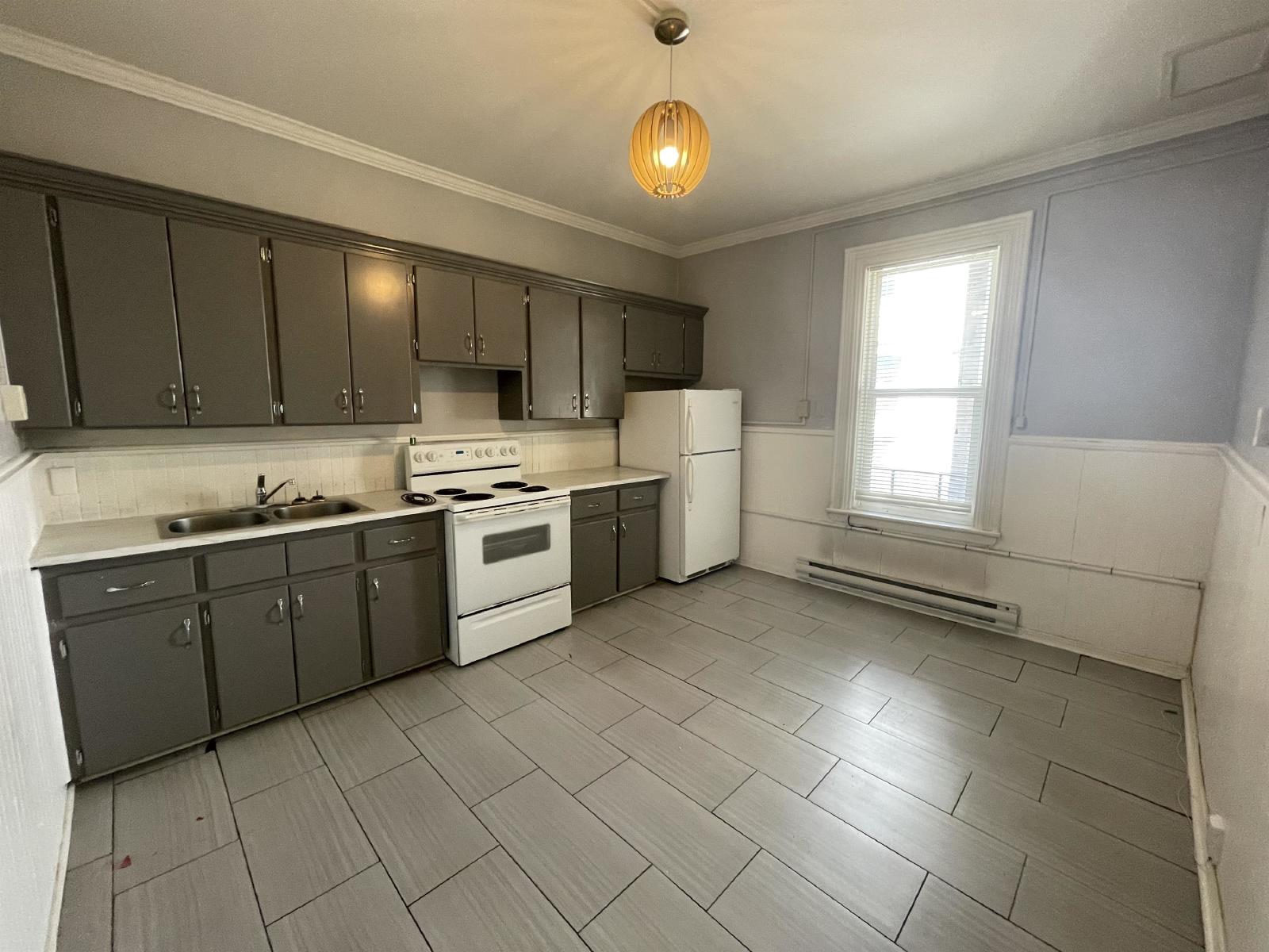 114 Carmarthen Street - 2 property image
