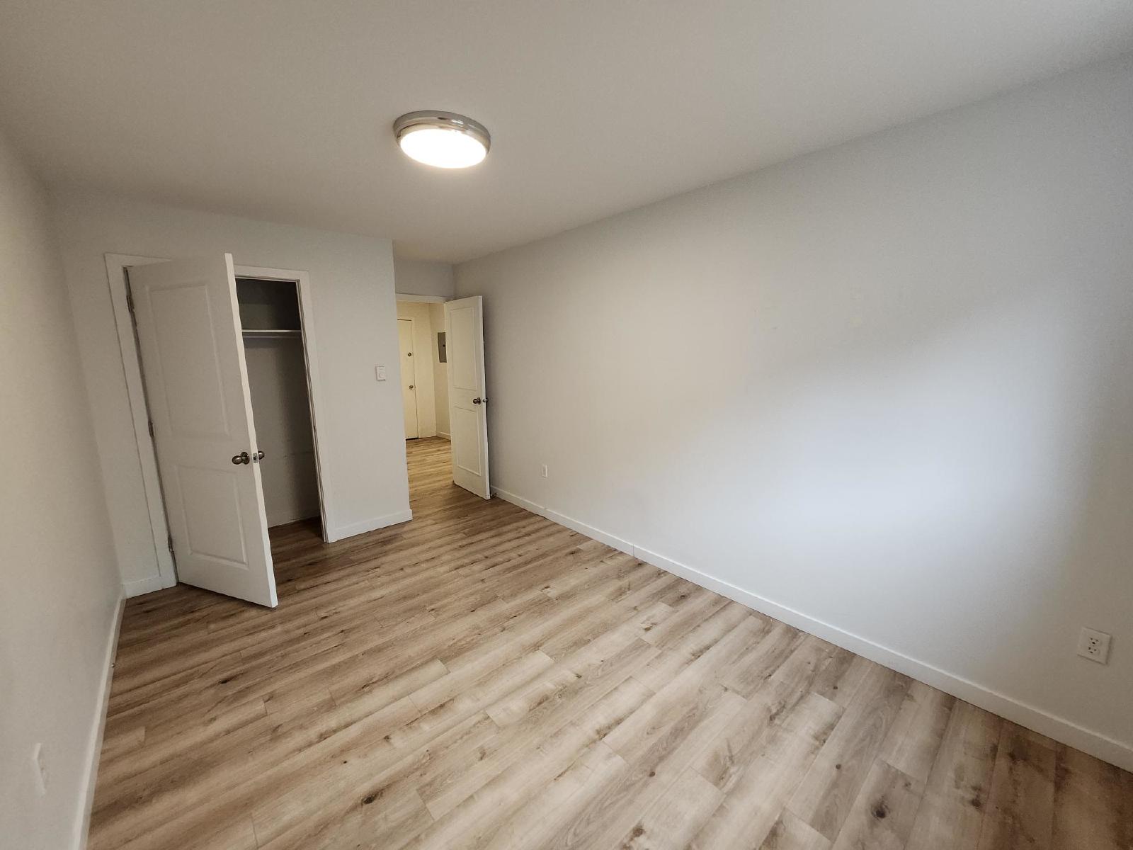 355 Prince Street - 7 property image