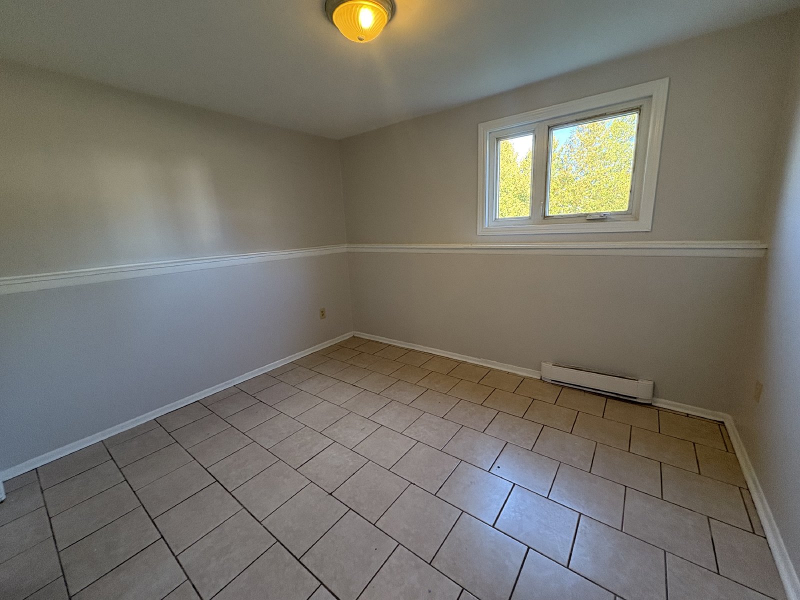 8 Scott Avenue - 1 property image