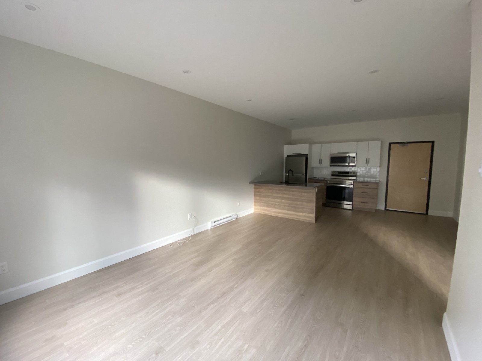 180 Hillsborough Road - 201 property image