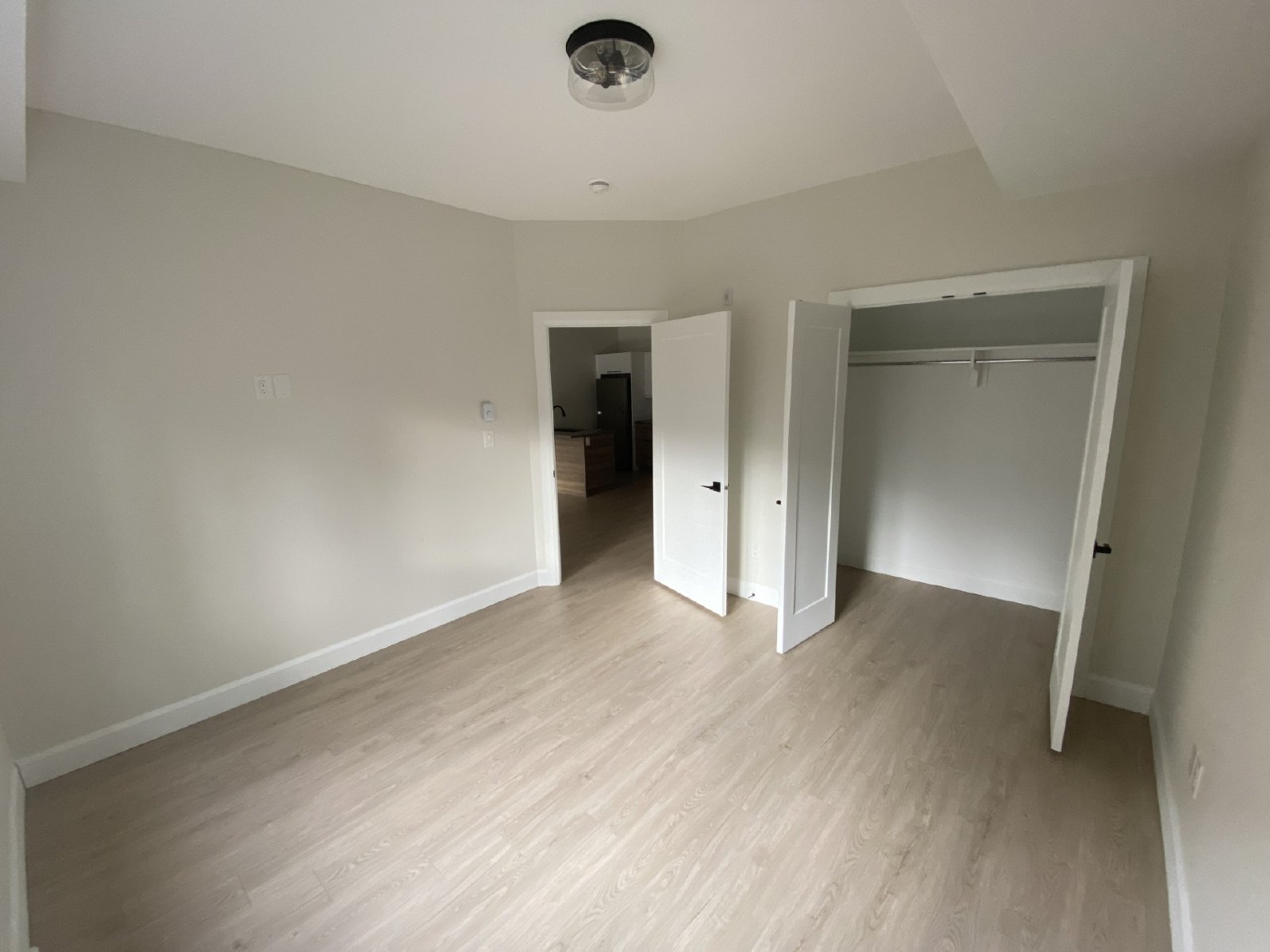 180 Hillsborough Road - 203 property image