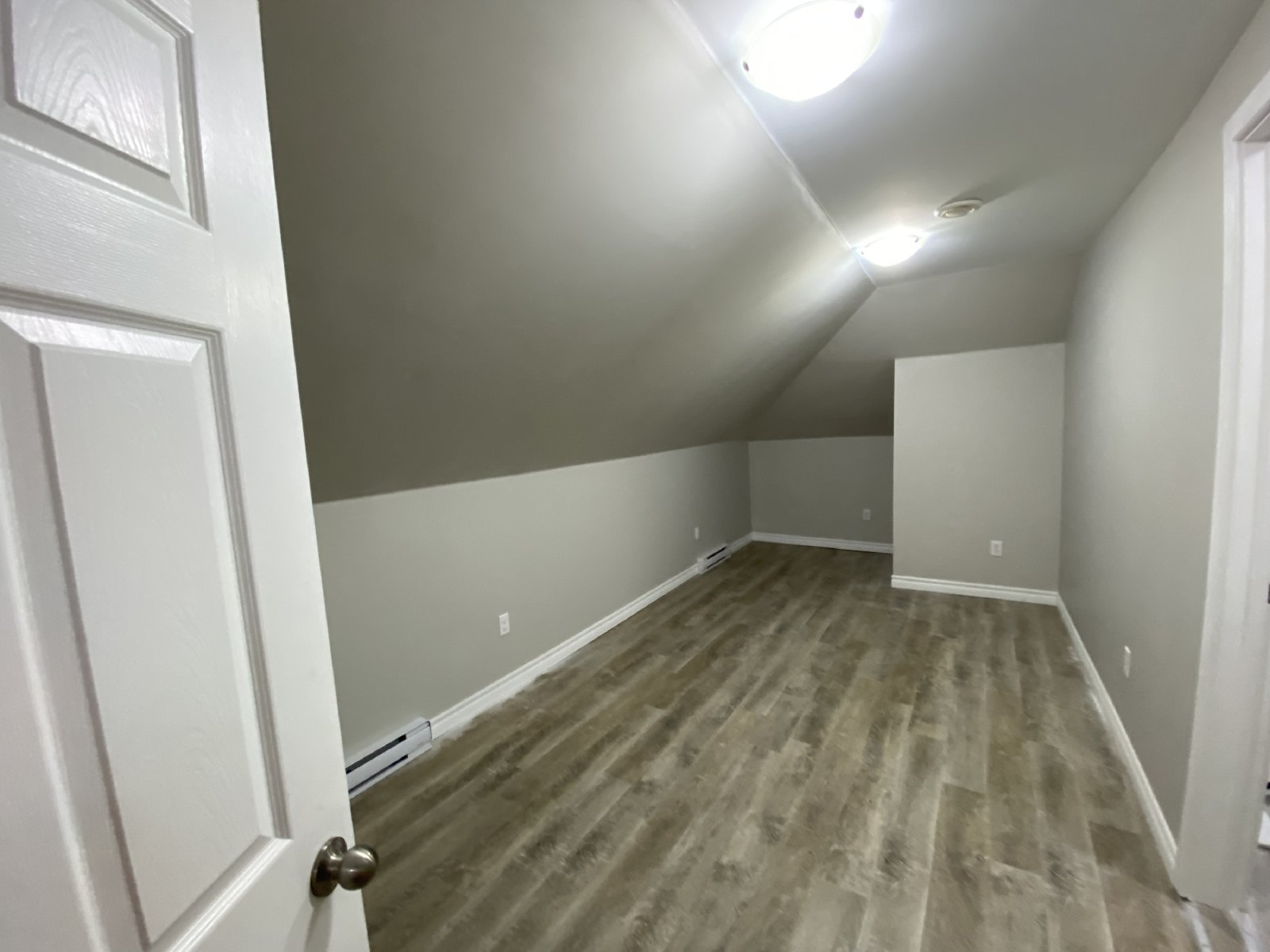 258-264 Robinson Street - 264.5 (B) property image