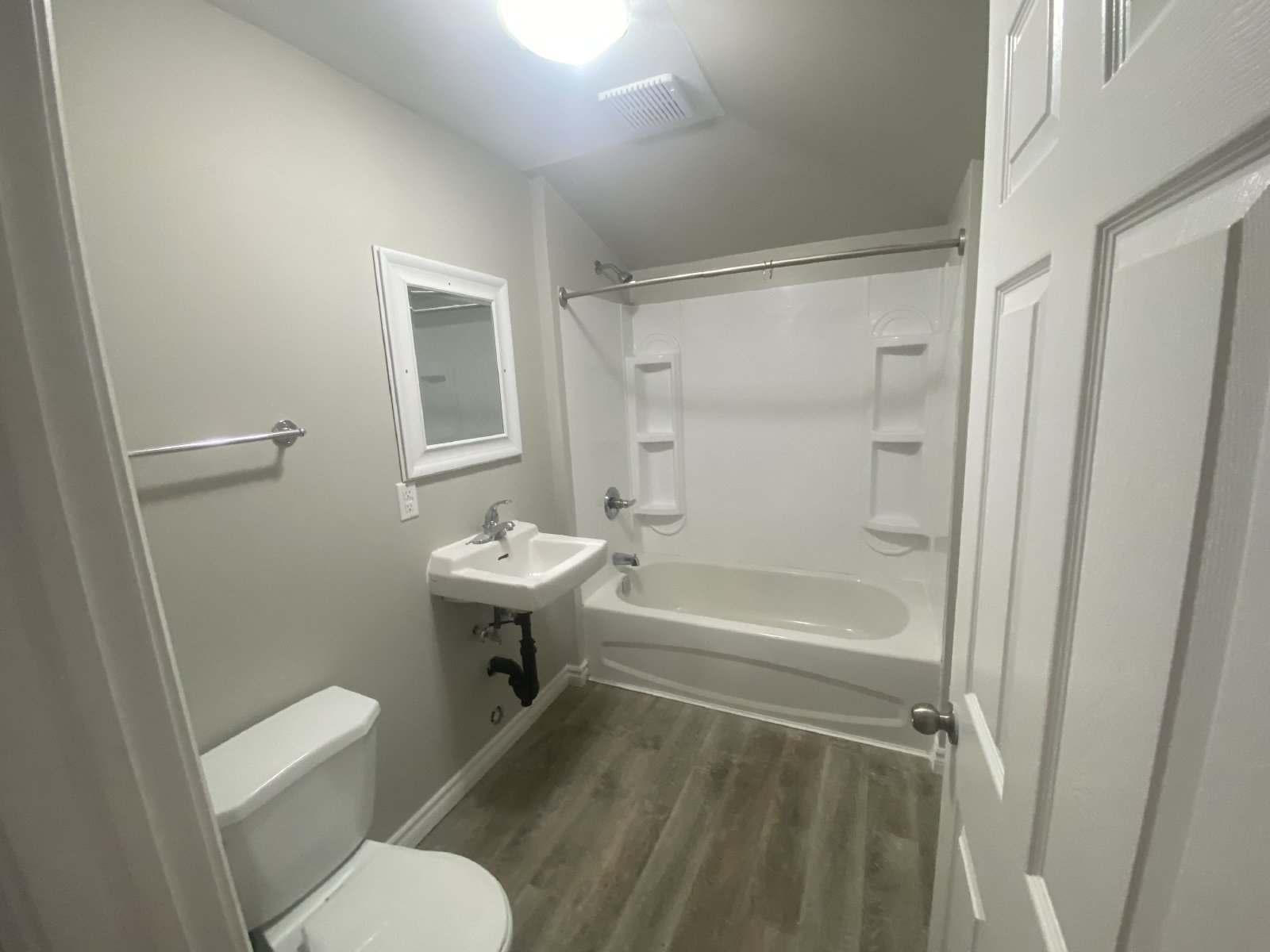 258-264 Robinson Street - 264.5 (B) property image