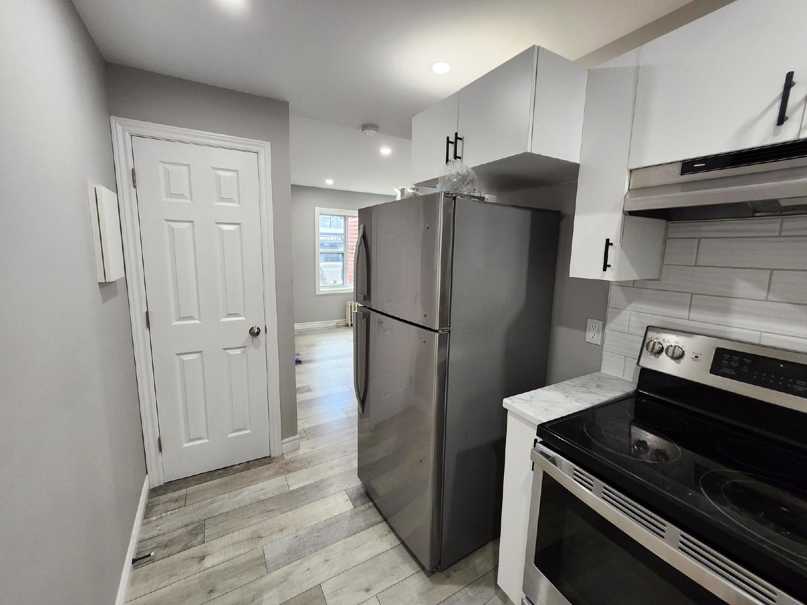 90 Wentworth Street - 2 property image