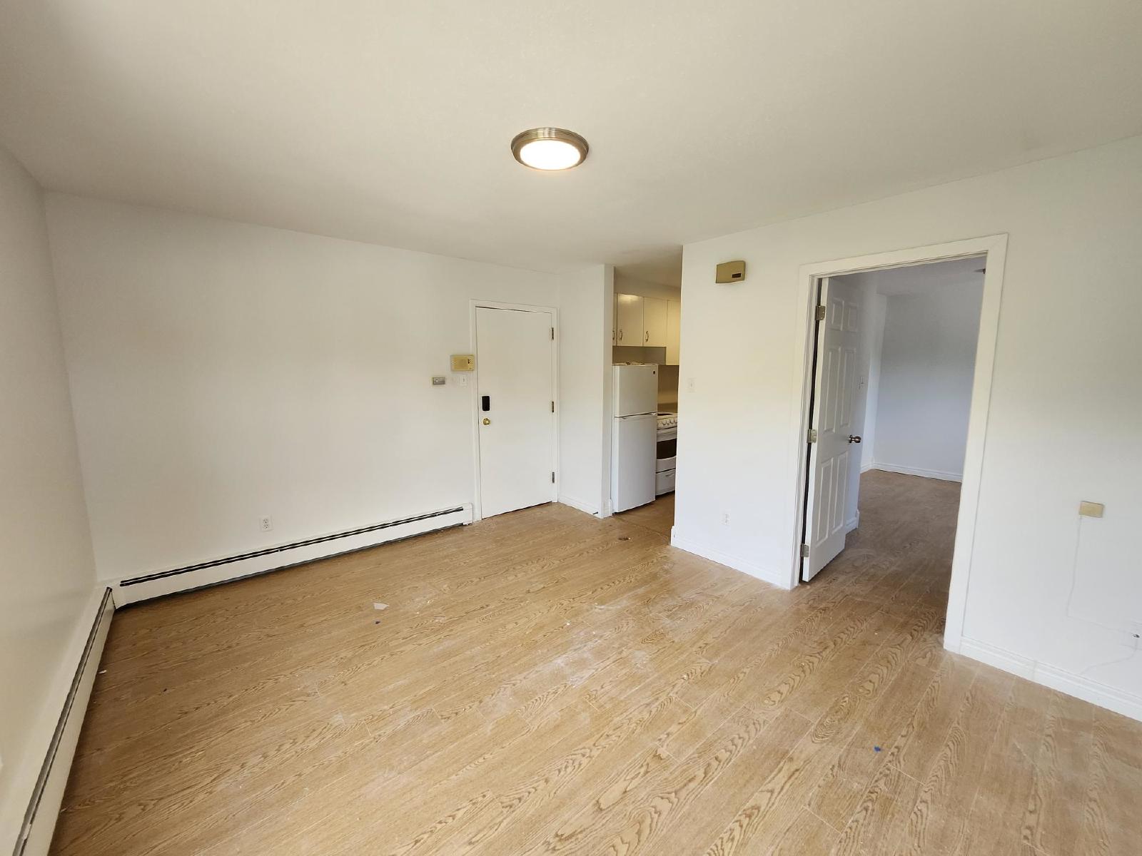 84-86 Dufferin Avenue - 84-1 property image