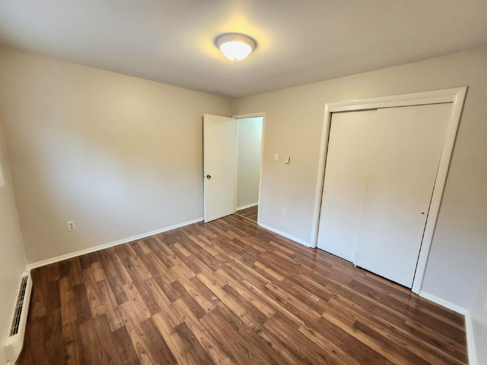 8 Scott Avenue - 8 property image