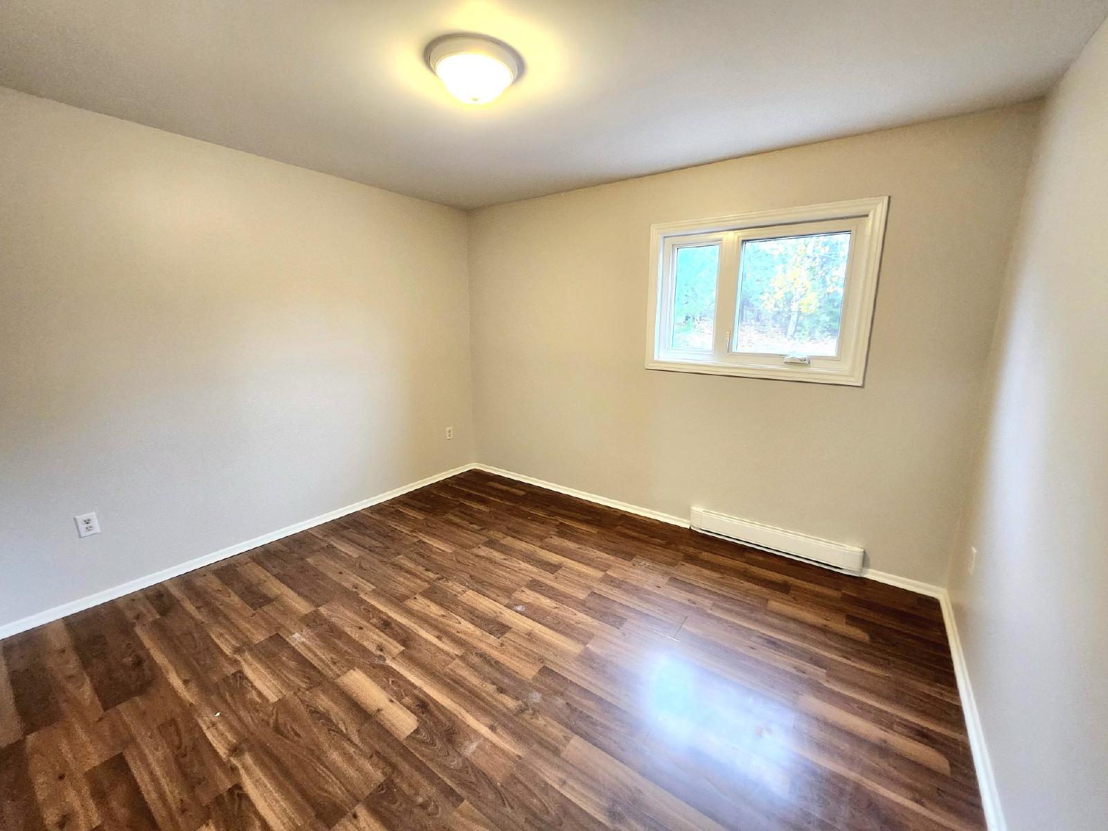 8 Scott Avenue - 8 property image