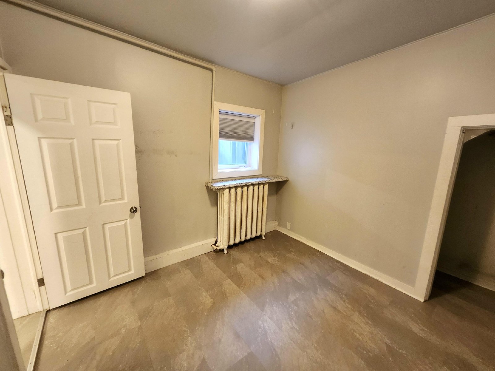 196 King Street East - 3 property image