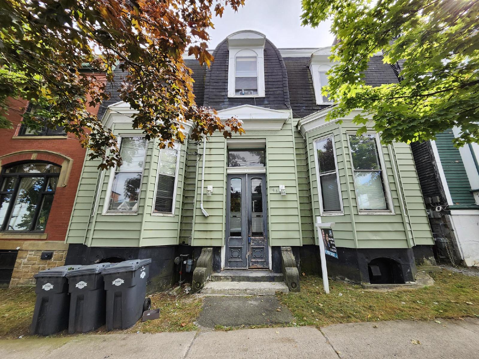 196 King Street East - 3 property image