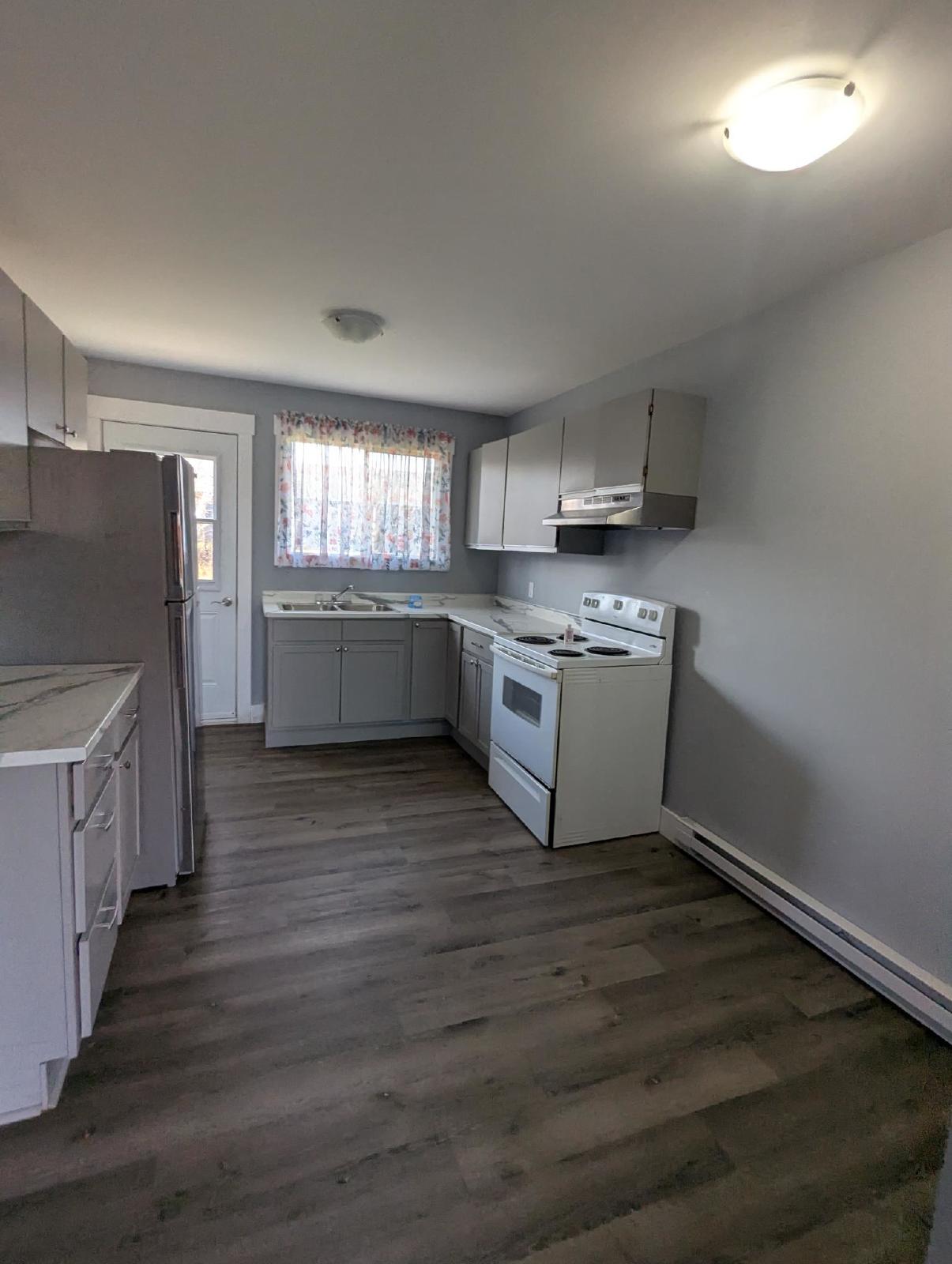 868 Rue St Pierre - 3 property image