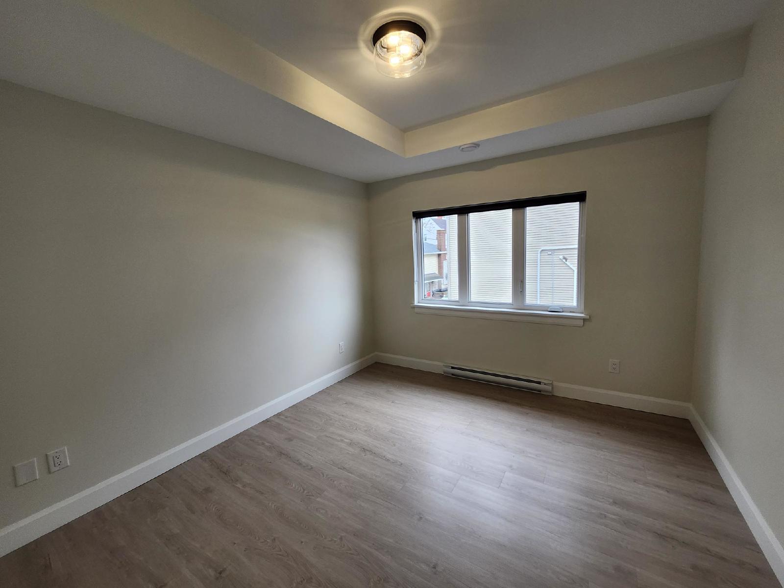 180 Hillsborough Road - 205 property image