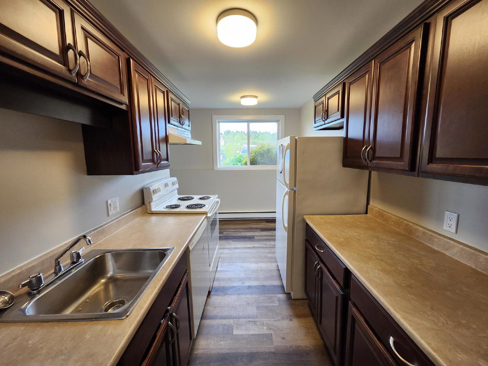 534 Bonita Avenue - 1 property image