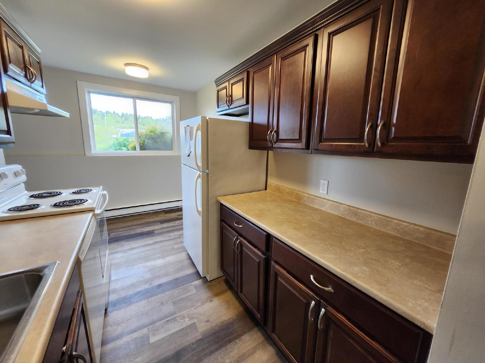 534 Bonita Avenue - 1 property image