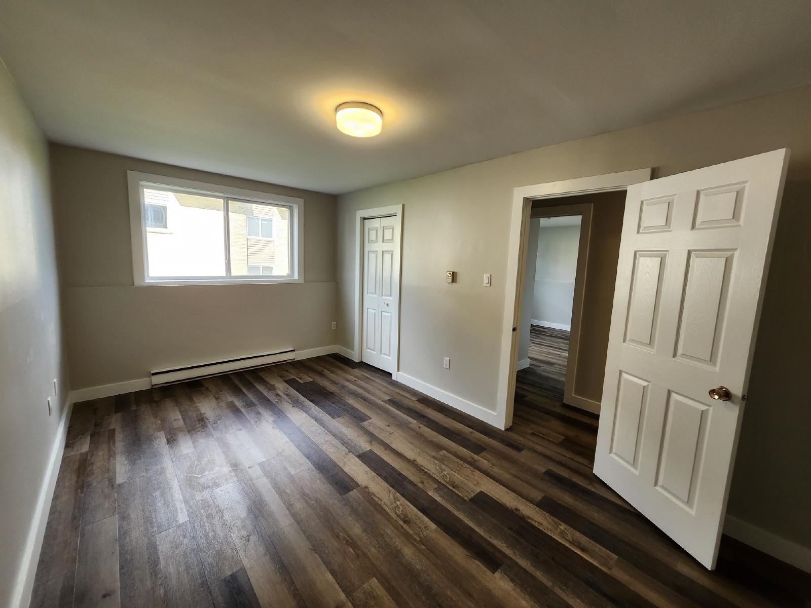 534 Bonita Avenue - 1 property image