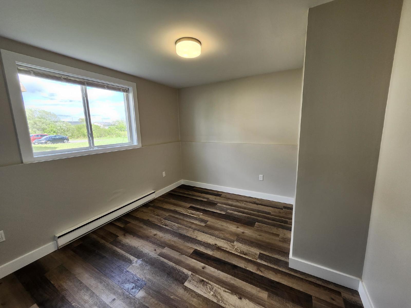 534 Bonita Avenue - 1 property image