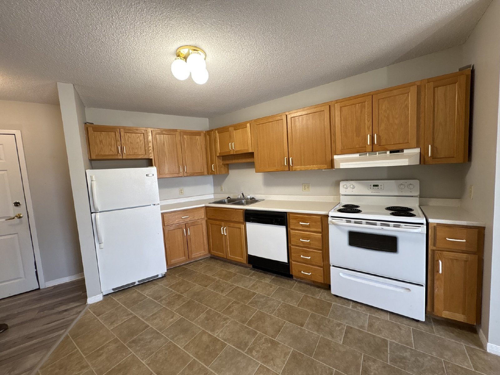 151 Queen Street - 221 property image