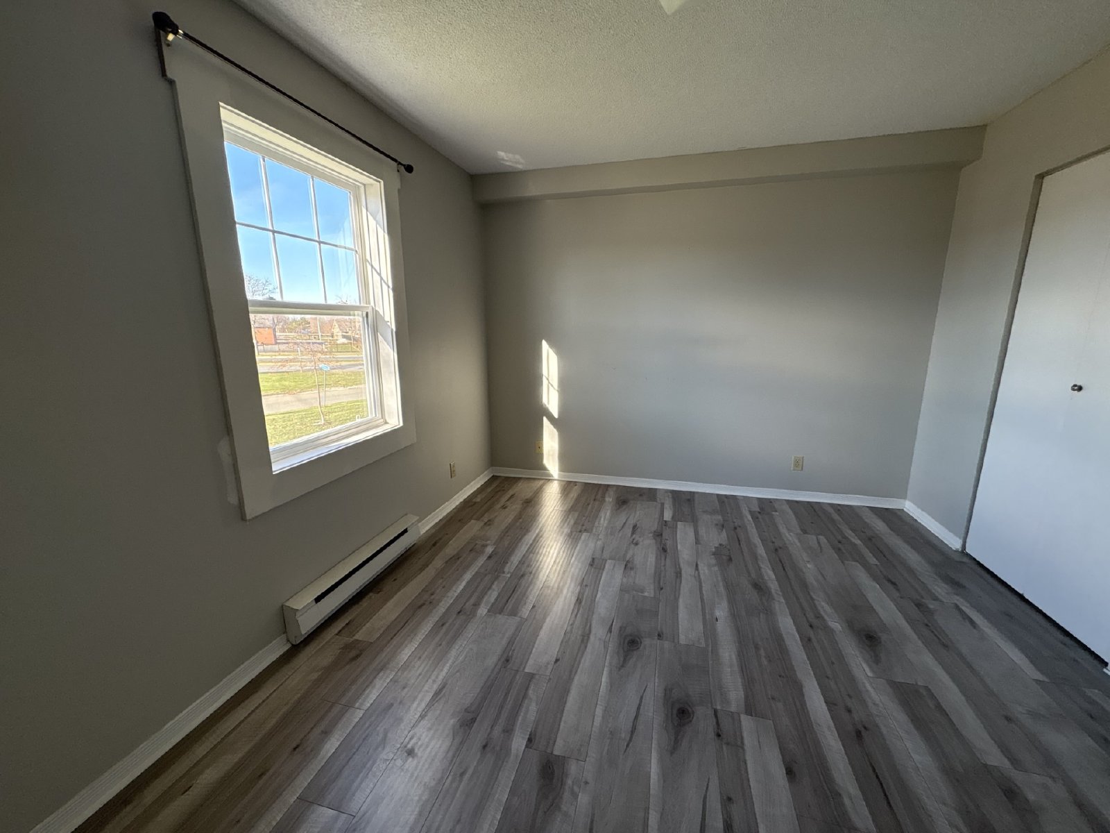 151 Queen Street - 221 property image