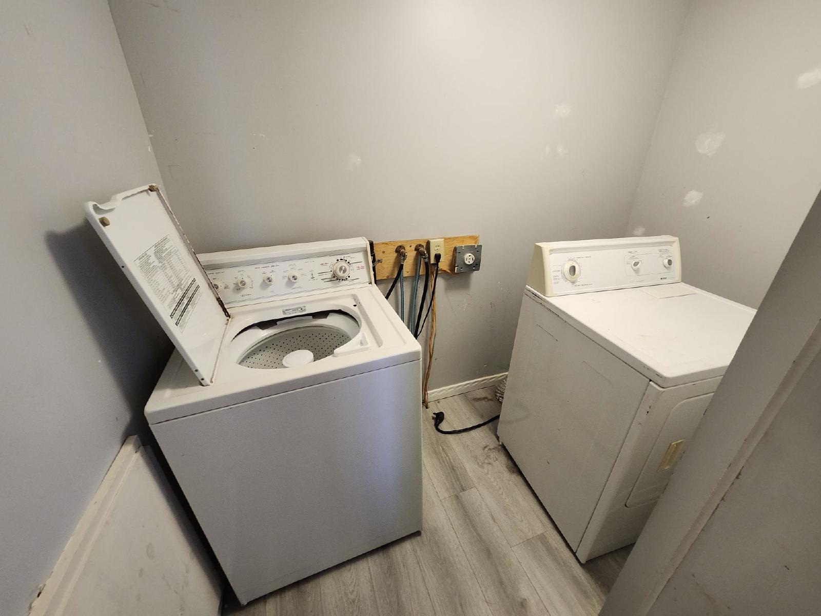 918 Main Street - 2 property image