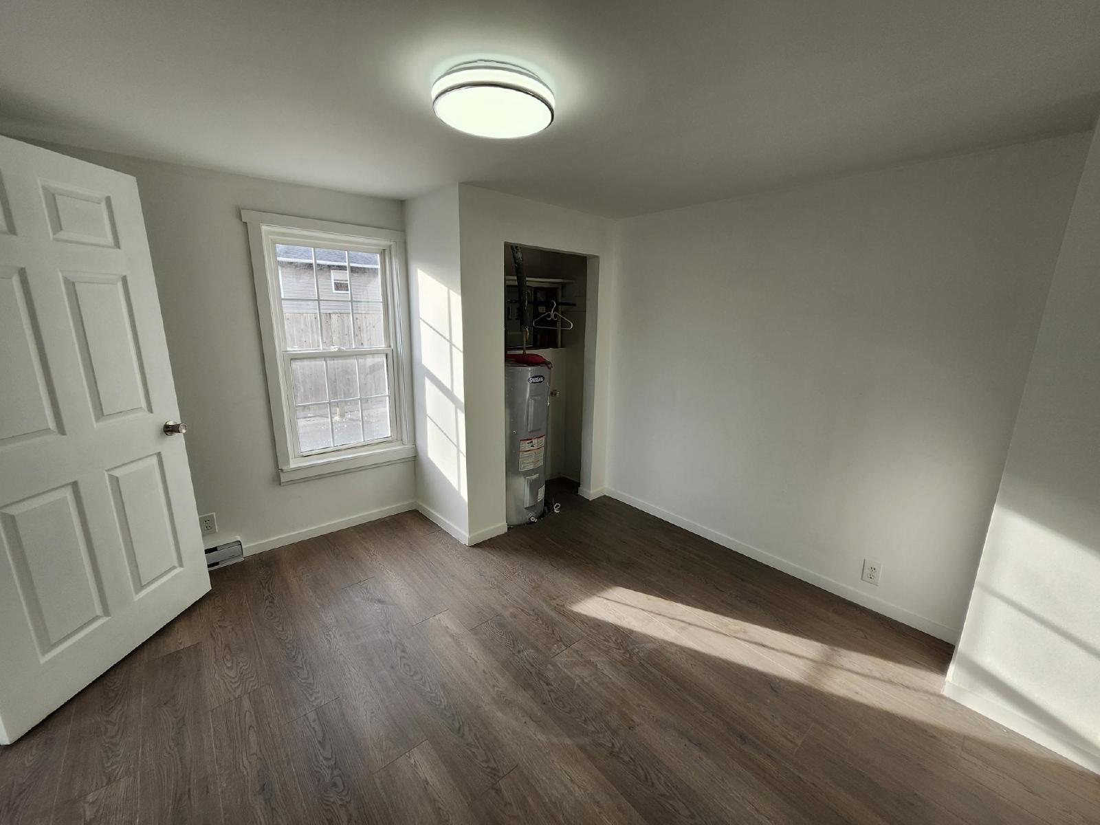 7-9 Courtenay Avenue - 1 property image