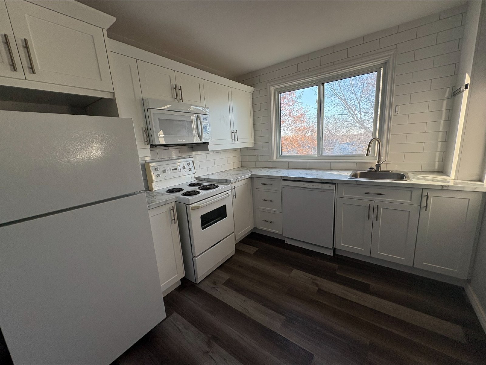 441 Covert Street - 6 property image