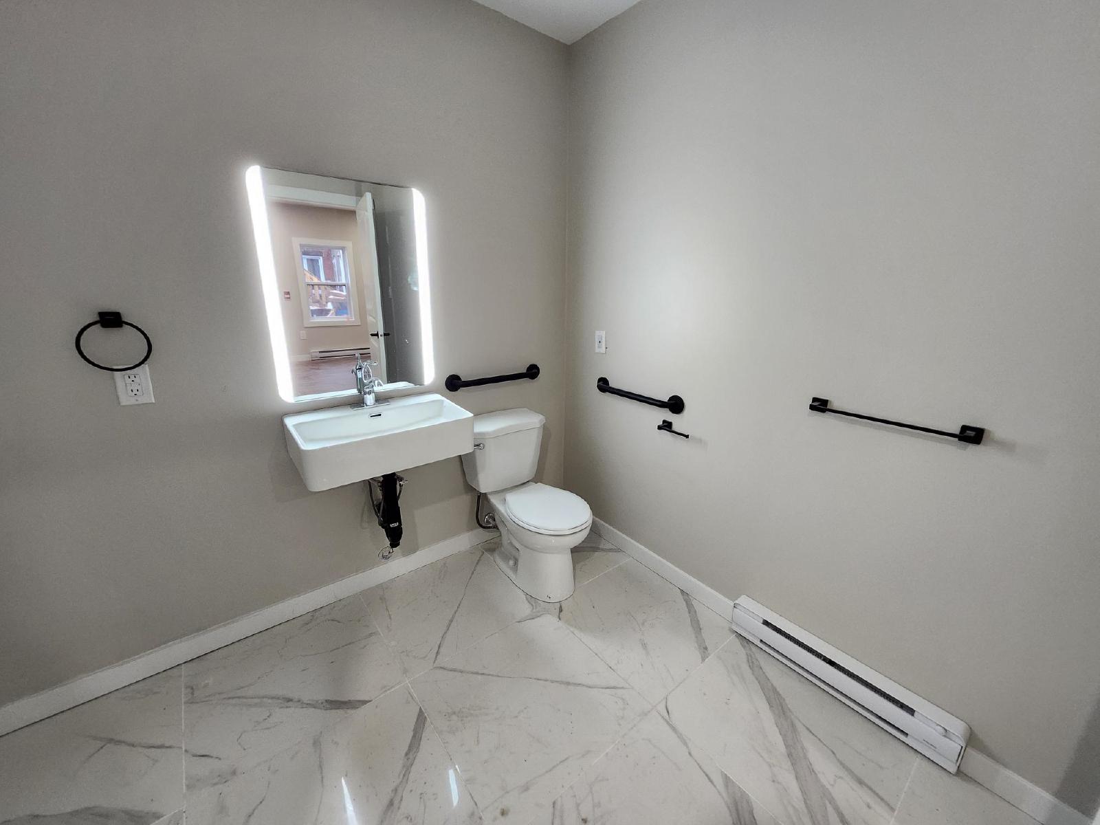 24 Paddock Street - 4 property image