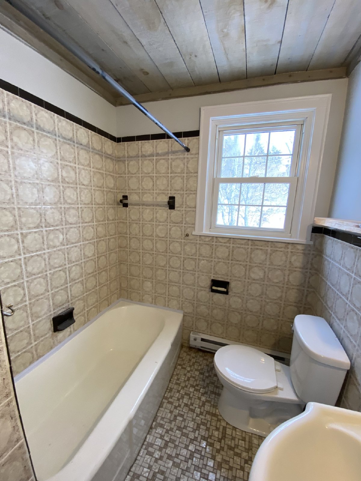 510 Stout Court - 1 property image