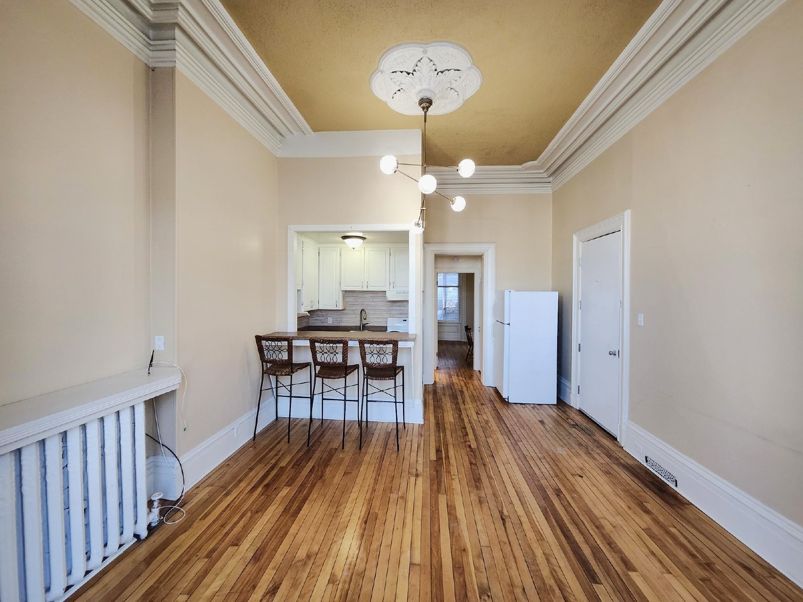 196 King Street East - 1 property image