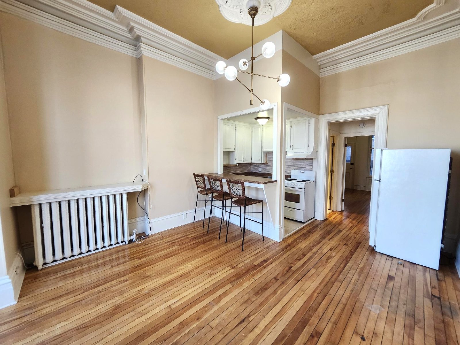 196 King Street East - 1 property image