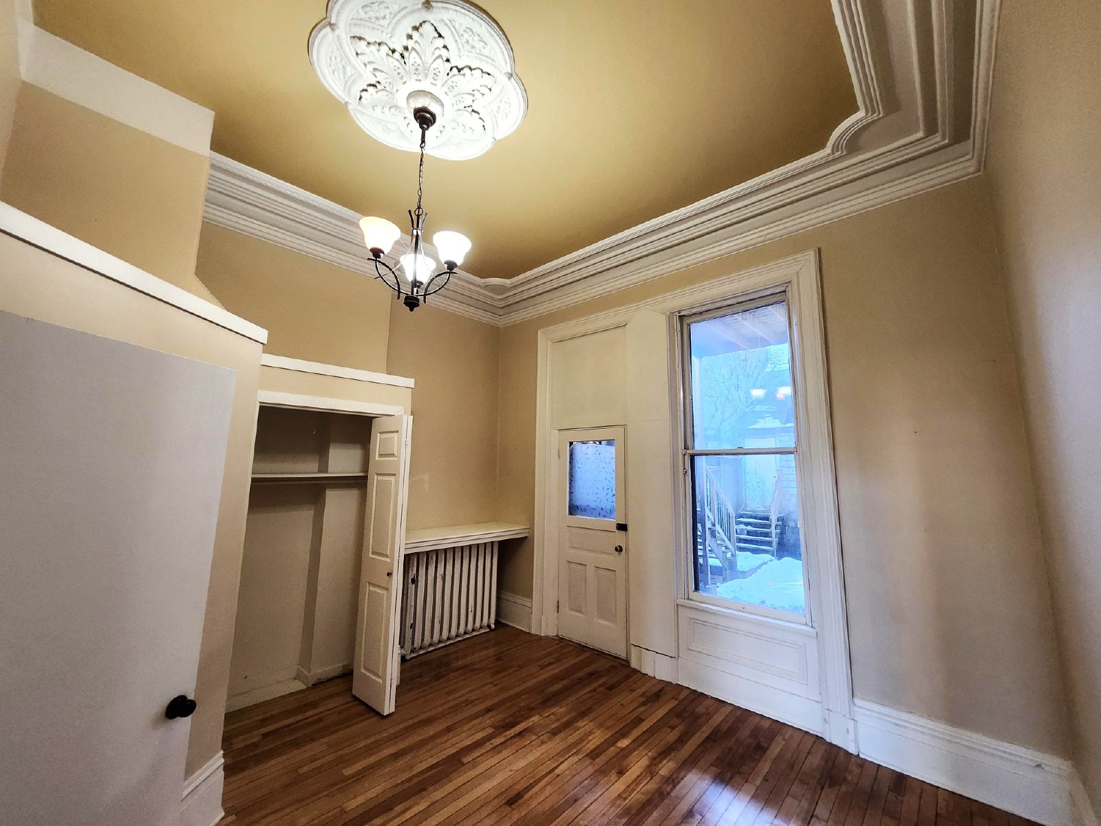 196 King Street East - 1 property image