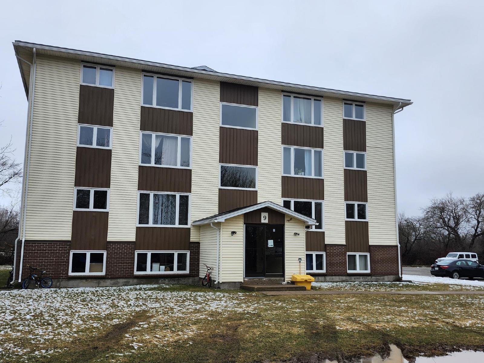 9 Green Valley Drive - 104 property image